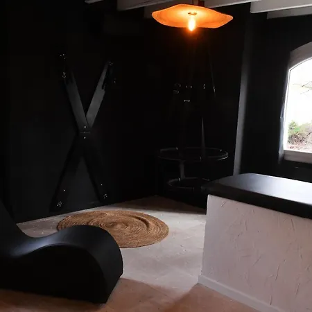 L'insolente Sauna 50 Nuances De Grey Lembras
